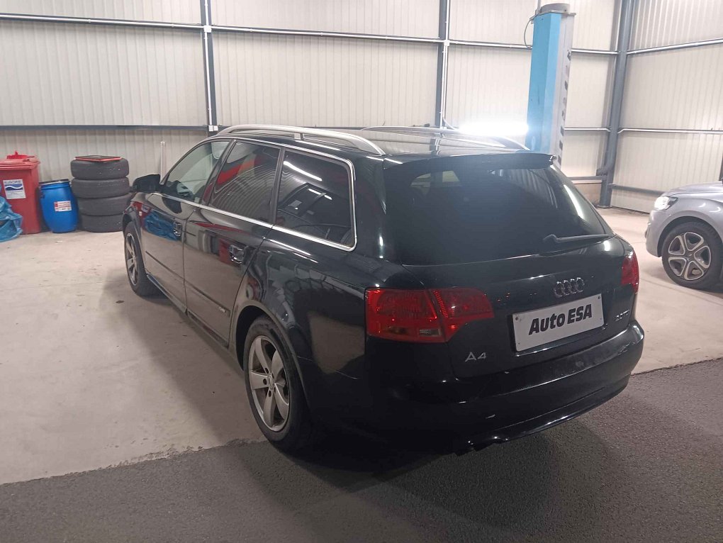 Audi A4 2.0TDi  Avant