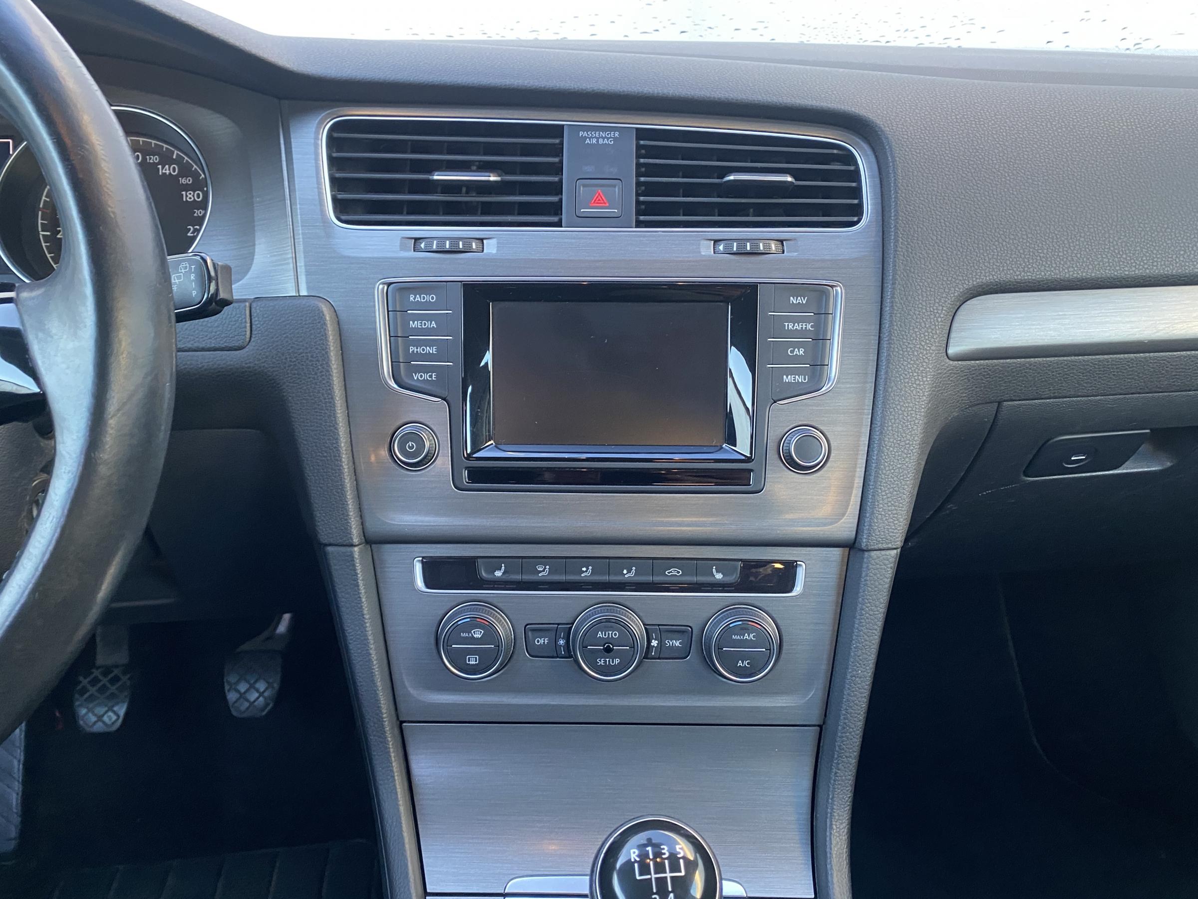 Volkswagen Golf, 2013 - pohled č. 12