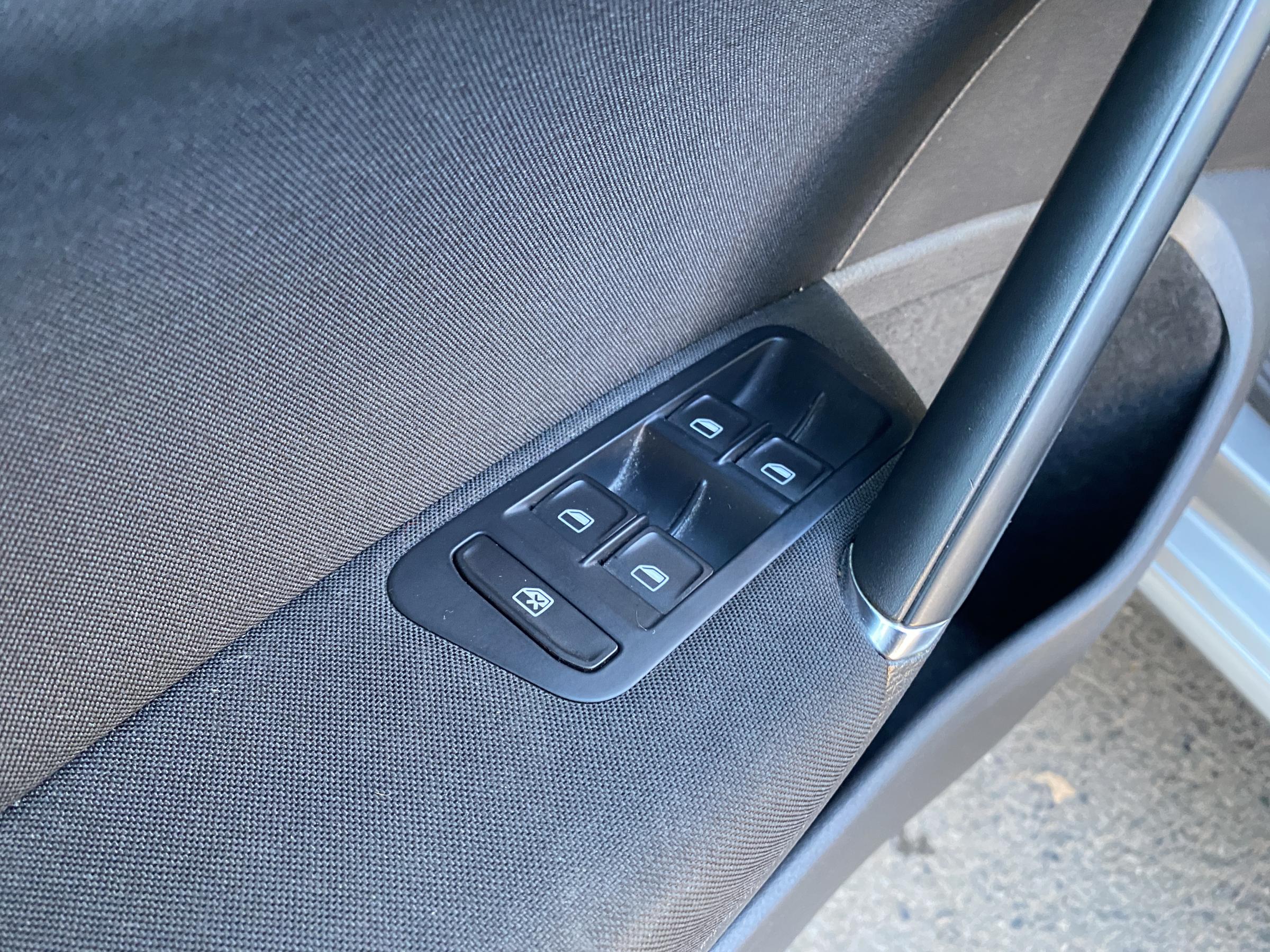 Volkswagen Golf, 2013 - pohled č. 13