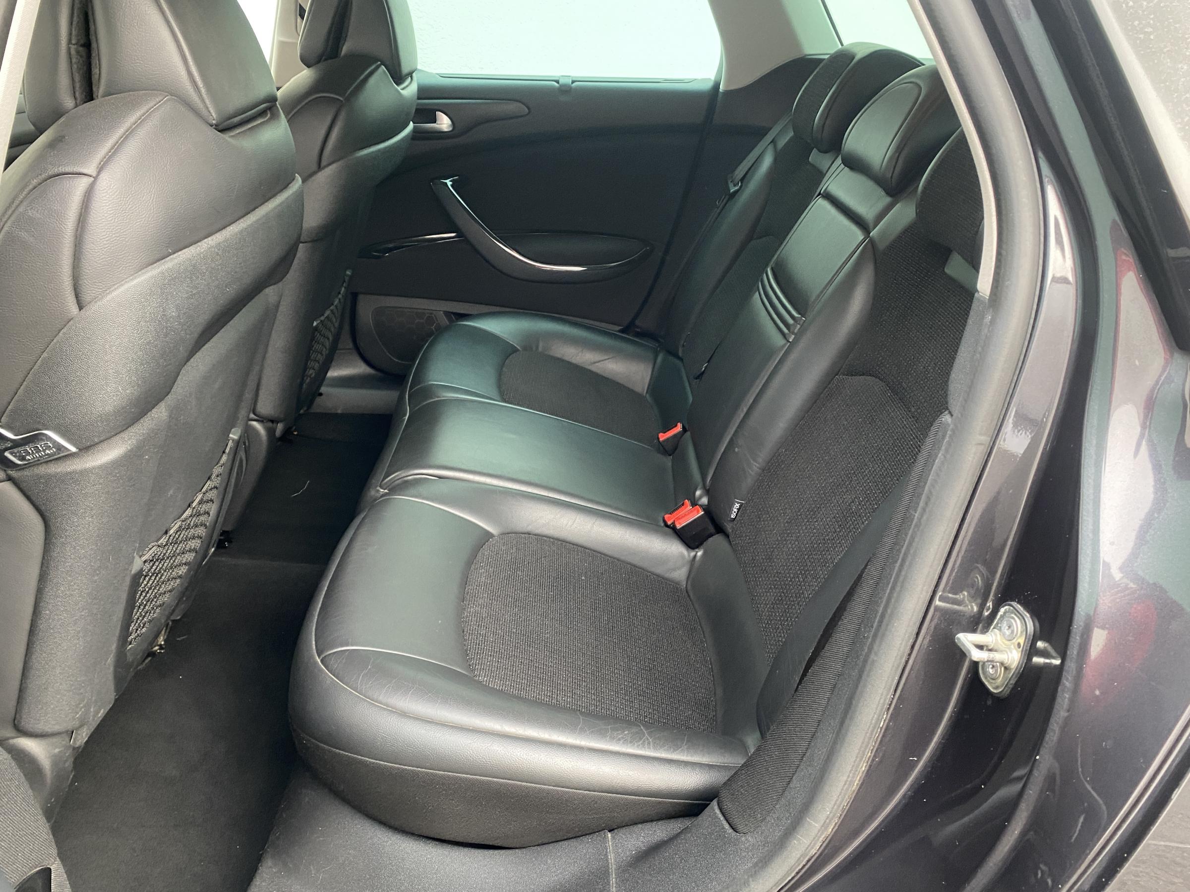 Citroën C5, 2012 - pohled č. 10