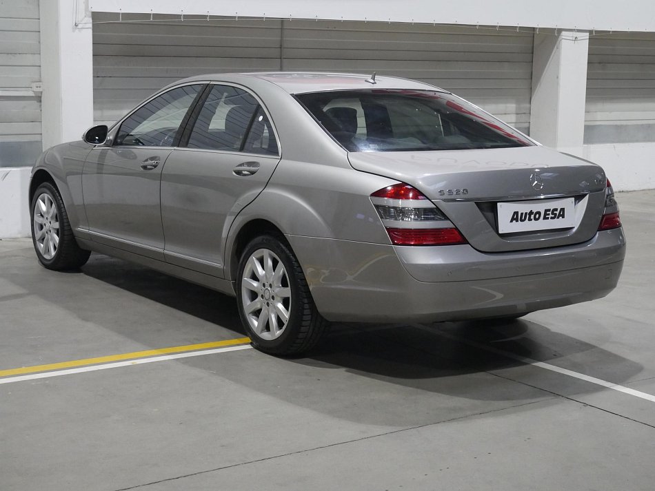 Mercedes-Benz Třída S 3.0 CDi  S320