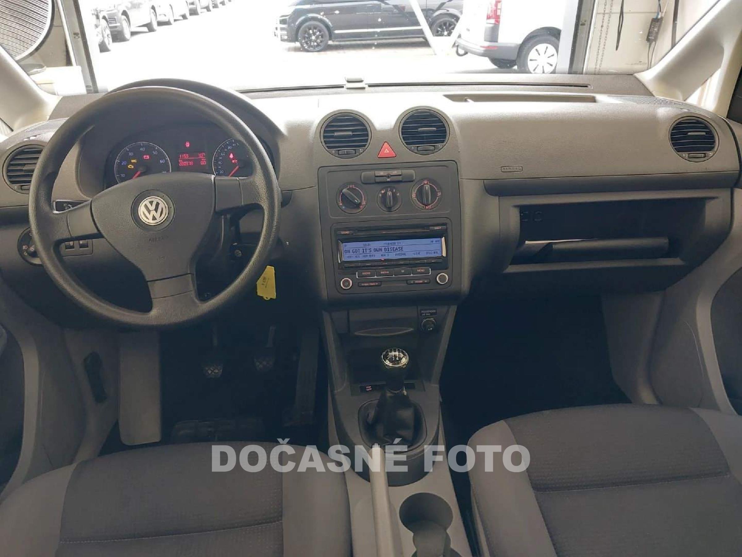 Volkswagen Caddy, 2010 - pohled č. 6