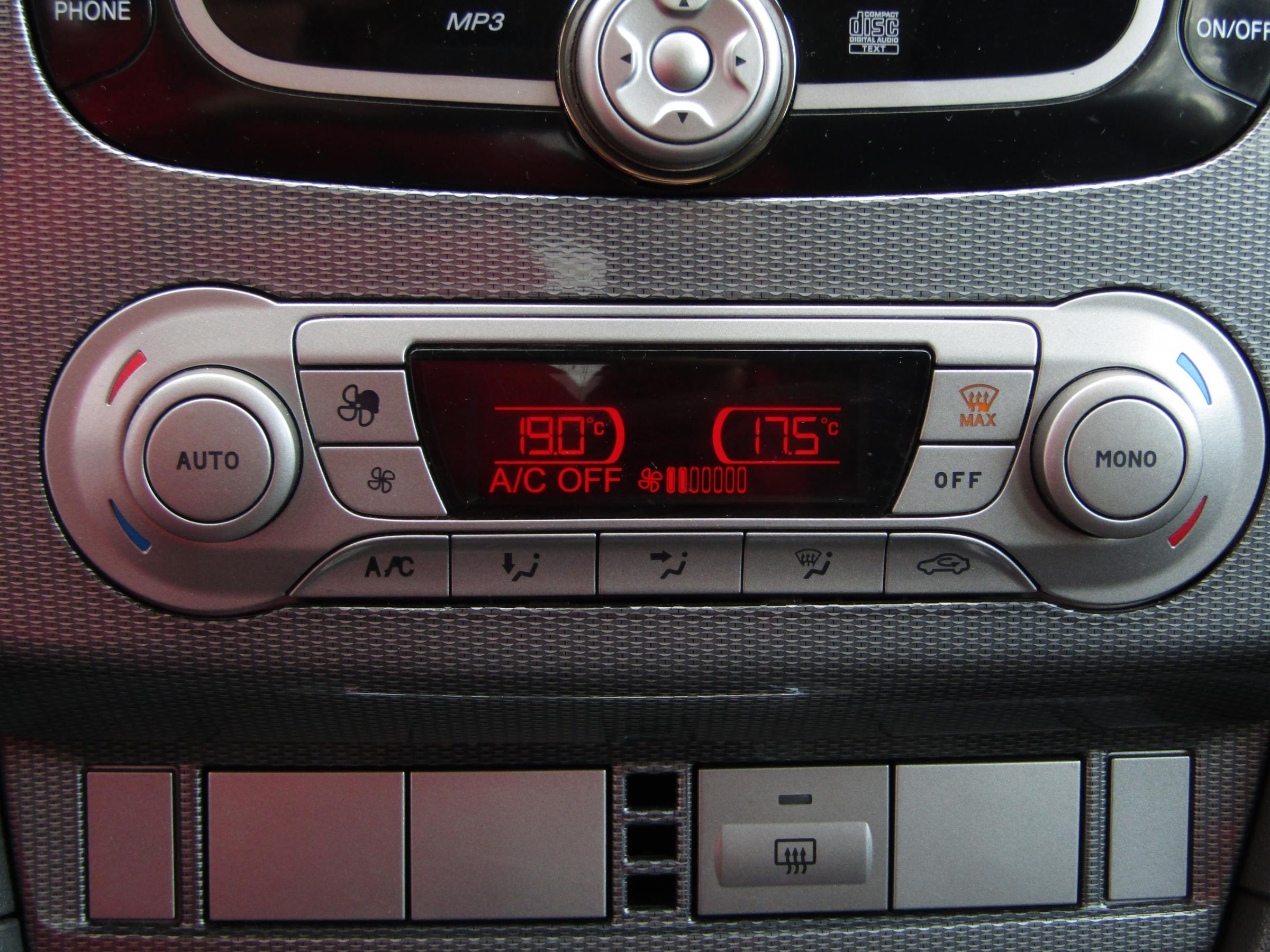 Ford Focus, 2008 - pohled č. 13