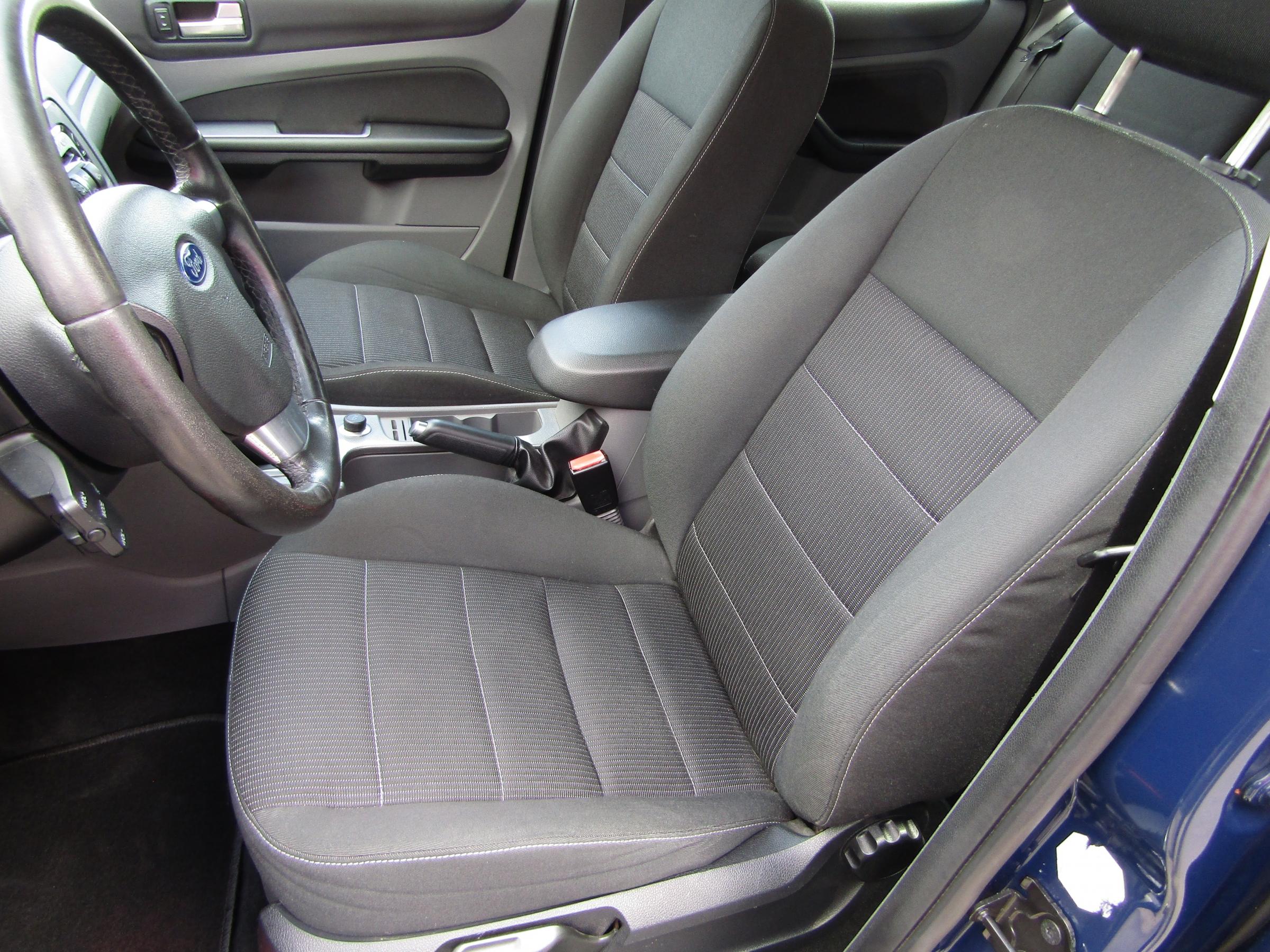 Ford Focus, 2008 - pohled č. 9