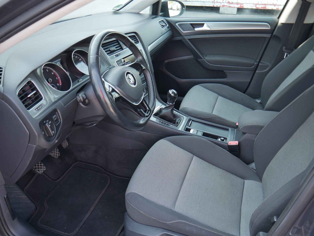 Volkswagen Golf 1.2TSi 