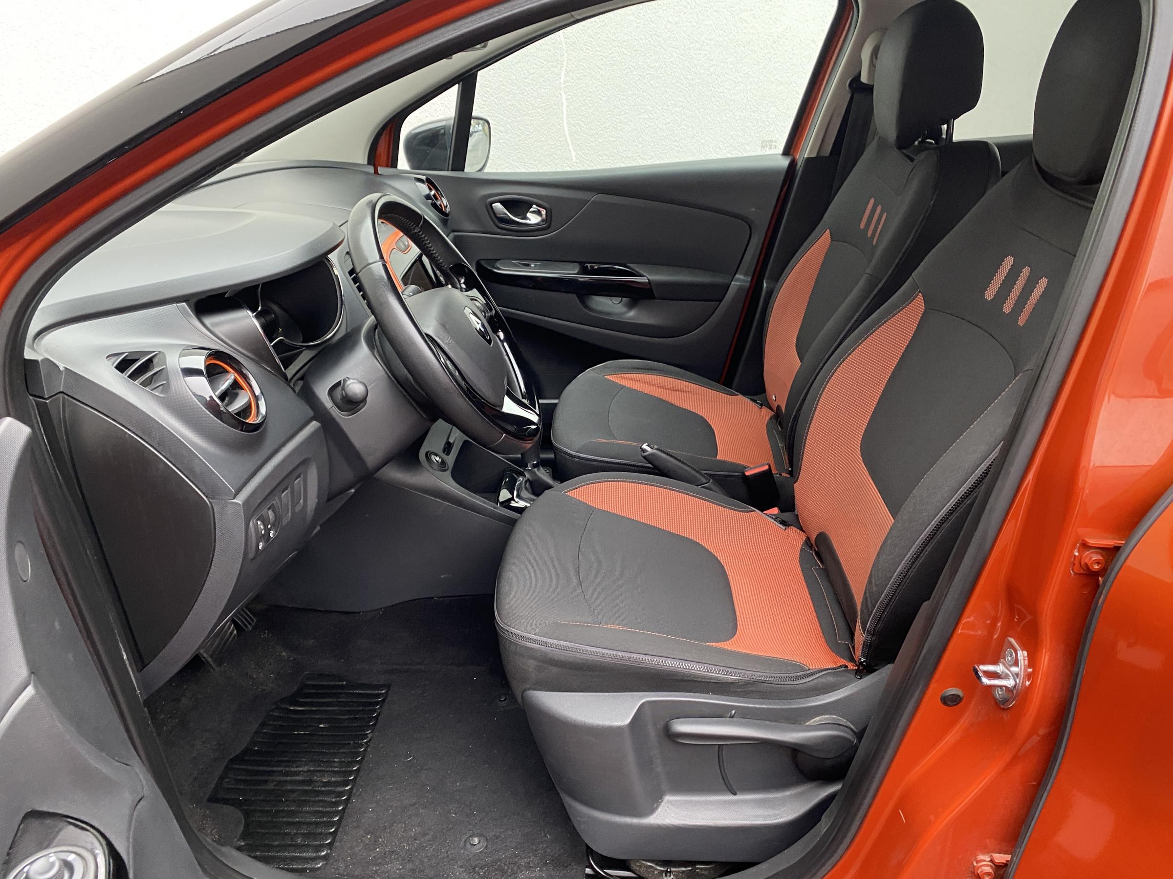 Renault Captur, 2015 - pohled č. 9