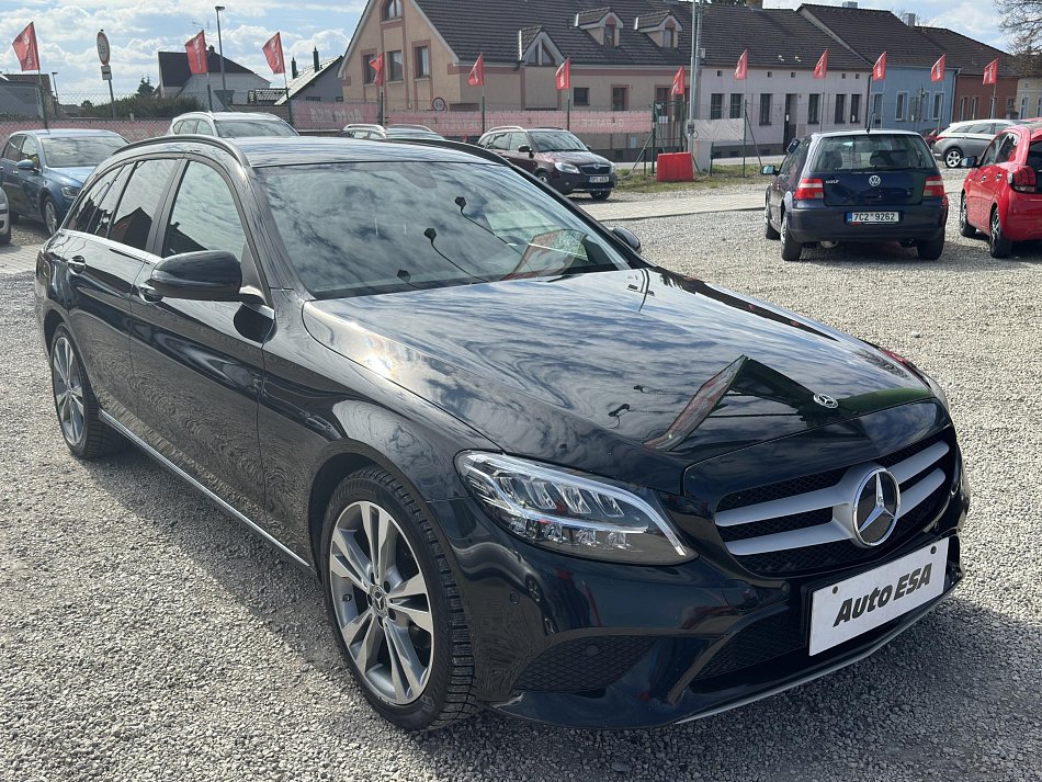 Mercedes-Benz Třída C 1.6 D 