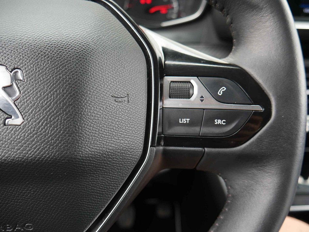 Peugeot 208 1.2PT Allure