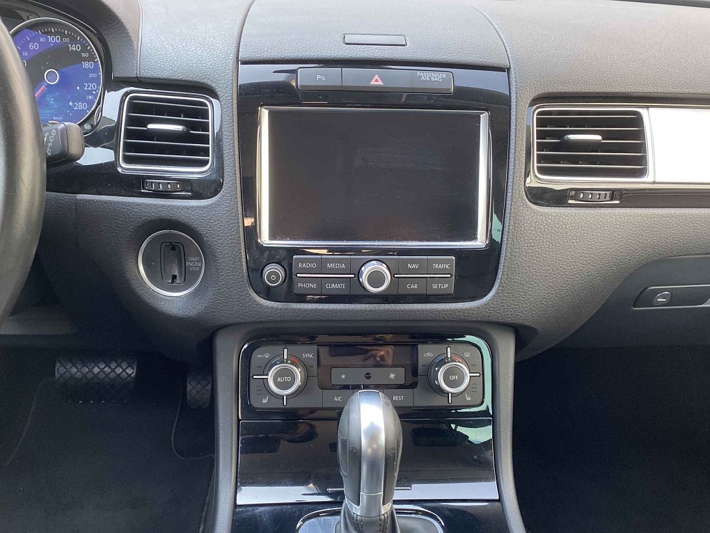 Volkswagen Touareg 3.0 V6 TDi  4x4