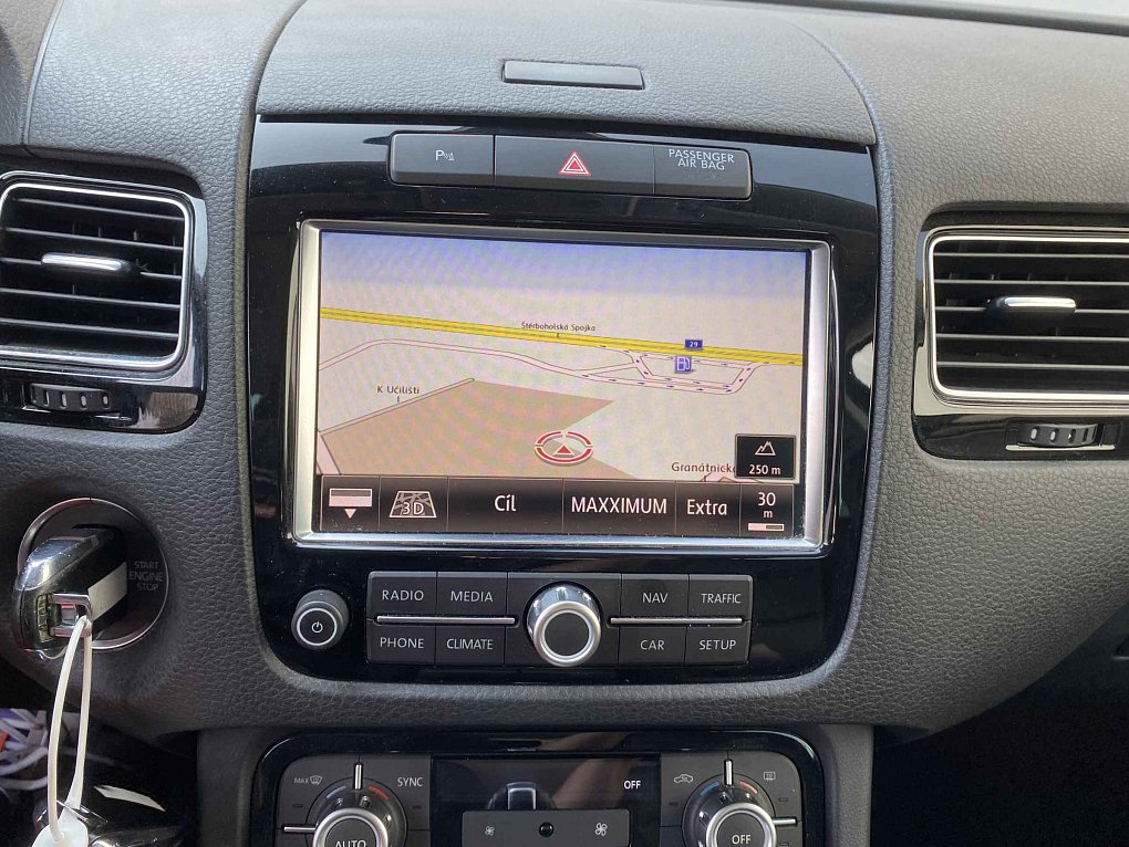 Volkswagen Touareg 3.0 V6 TDi  4x4