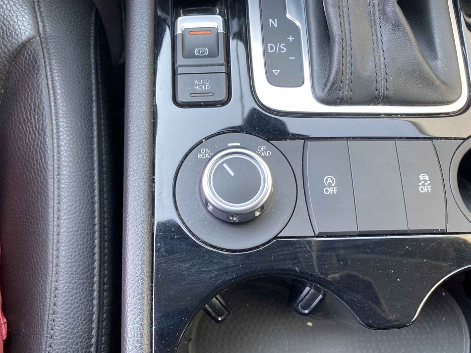 Volkswagen Touareg 3.0 V6 TDi  4x4