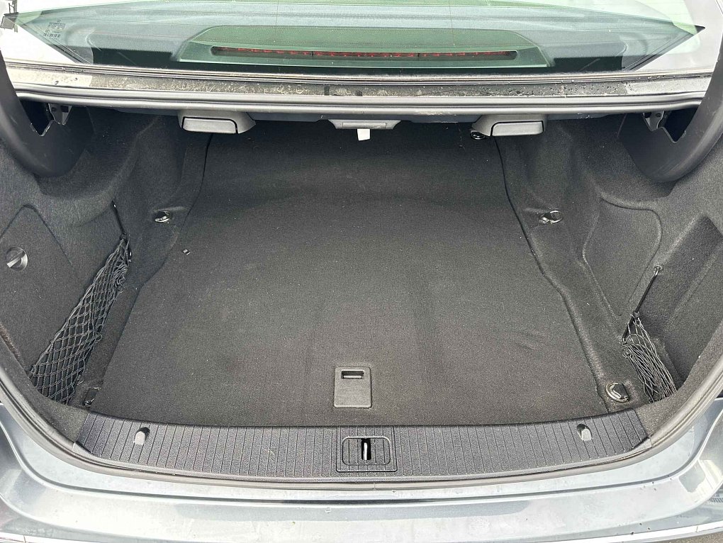 Mercedes-Benz Třída E 3.0 CDi  E 300 CDi