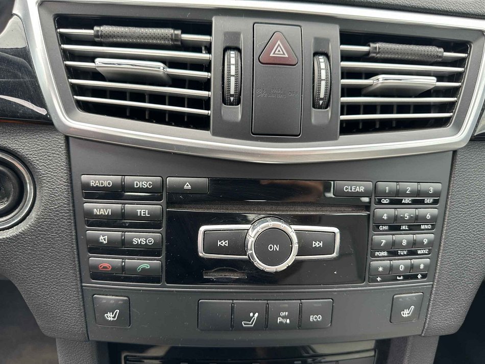 Mercedes-Benz Třída E 3.0 CDi  E 300 CDi