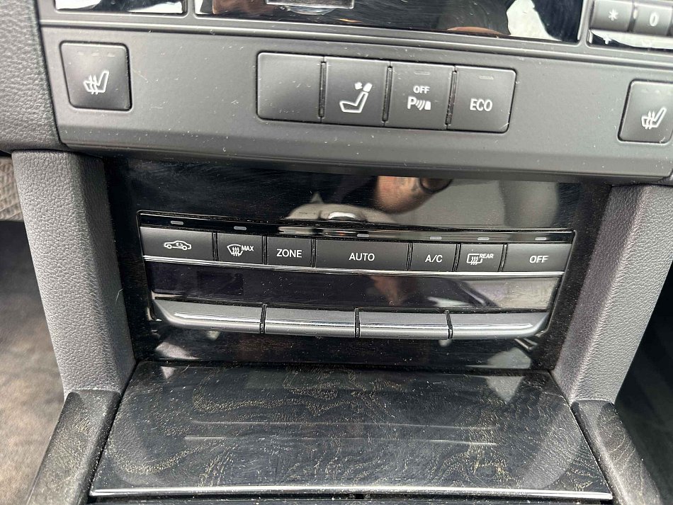 Mercedes-Benz Třída E 3.0 CDi  E 300 CDi