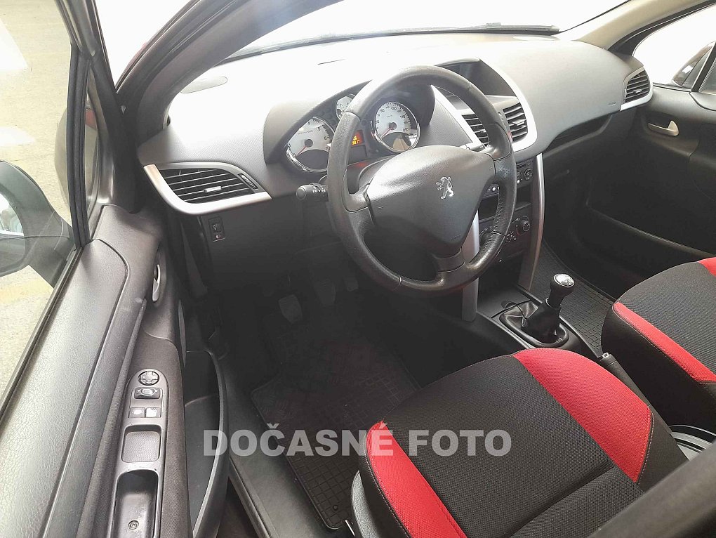 Peugeot 207 1.4 