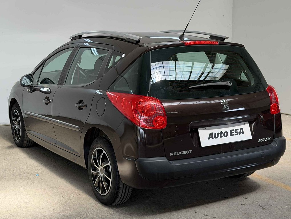 Peugeot 207 1.4i 