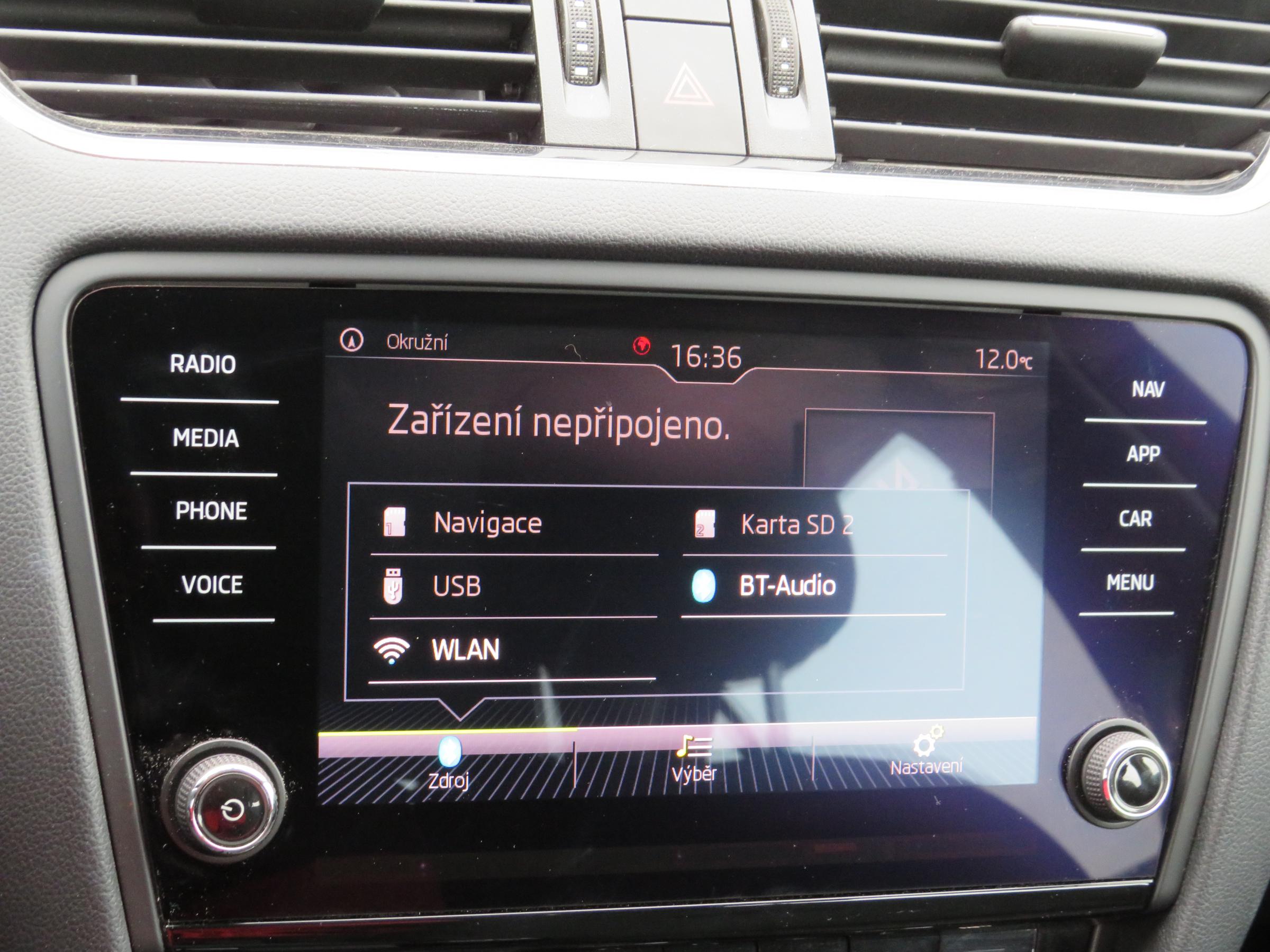 Škoda Octavia III, 2018 - pohled č. 17