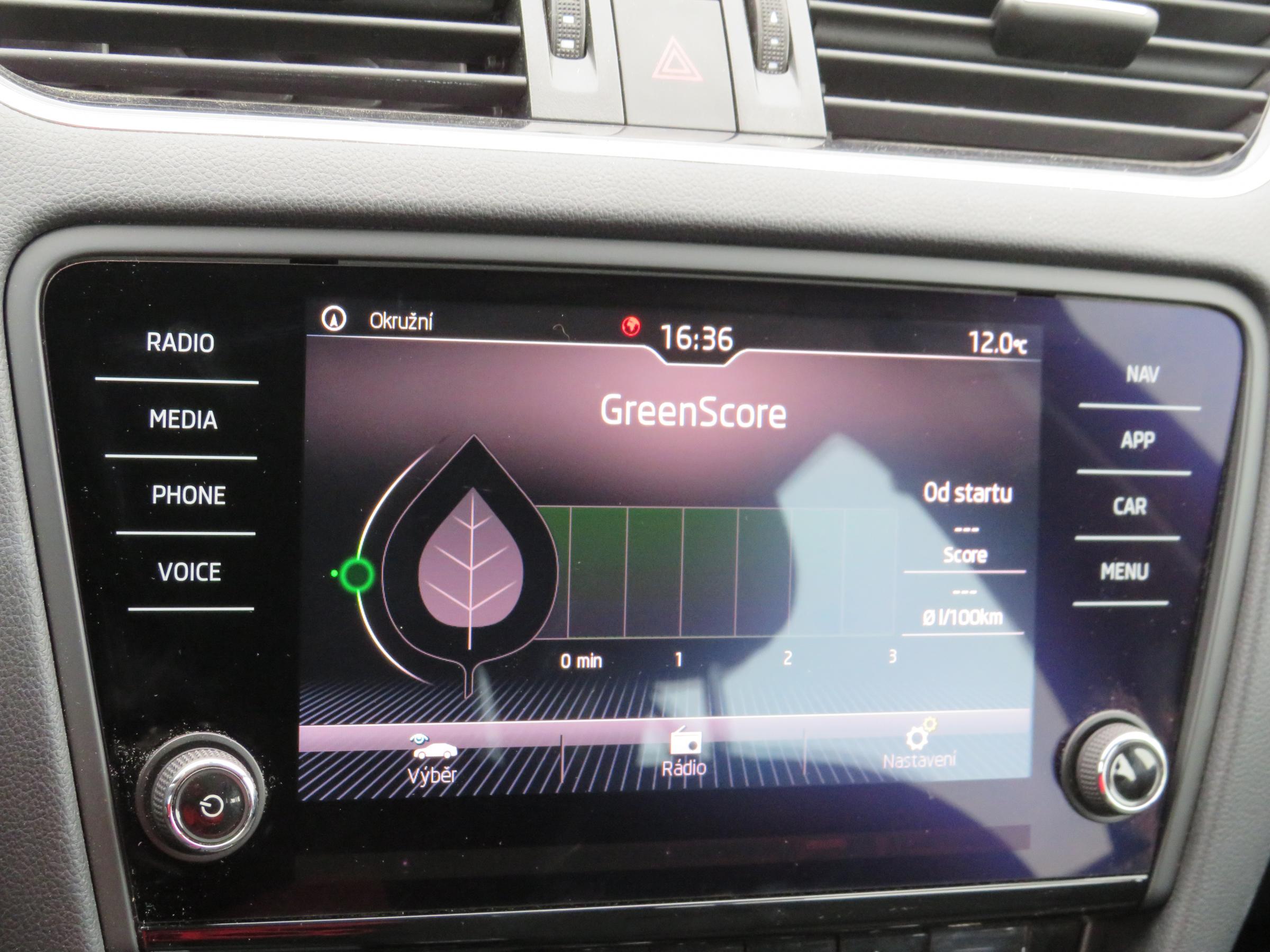 Škoda Octavia III, 2018 - pohled č. 22