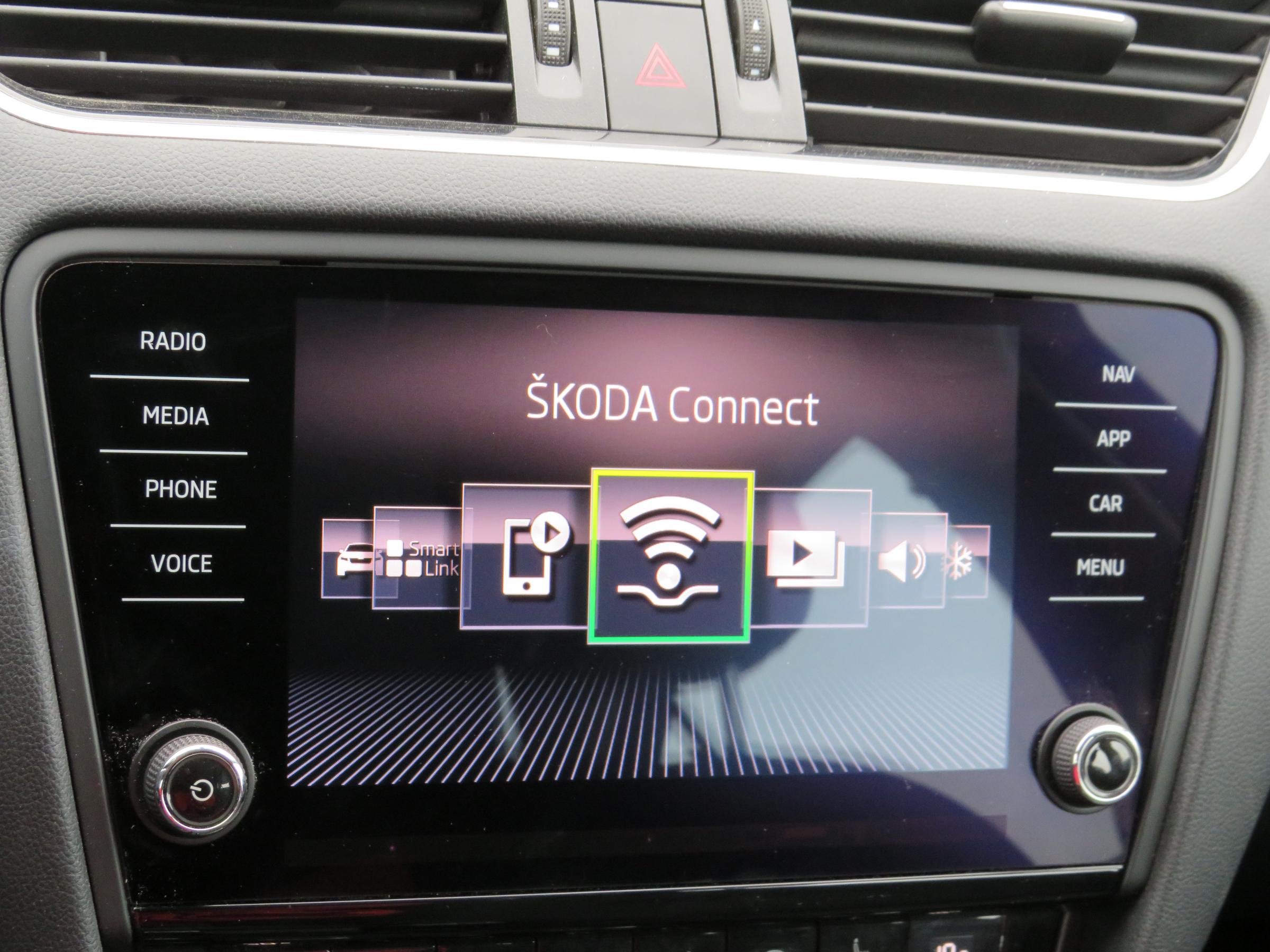 Škoda Octavia III, 2018 - pohled č. 23