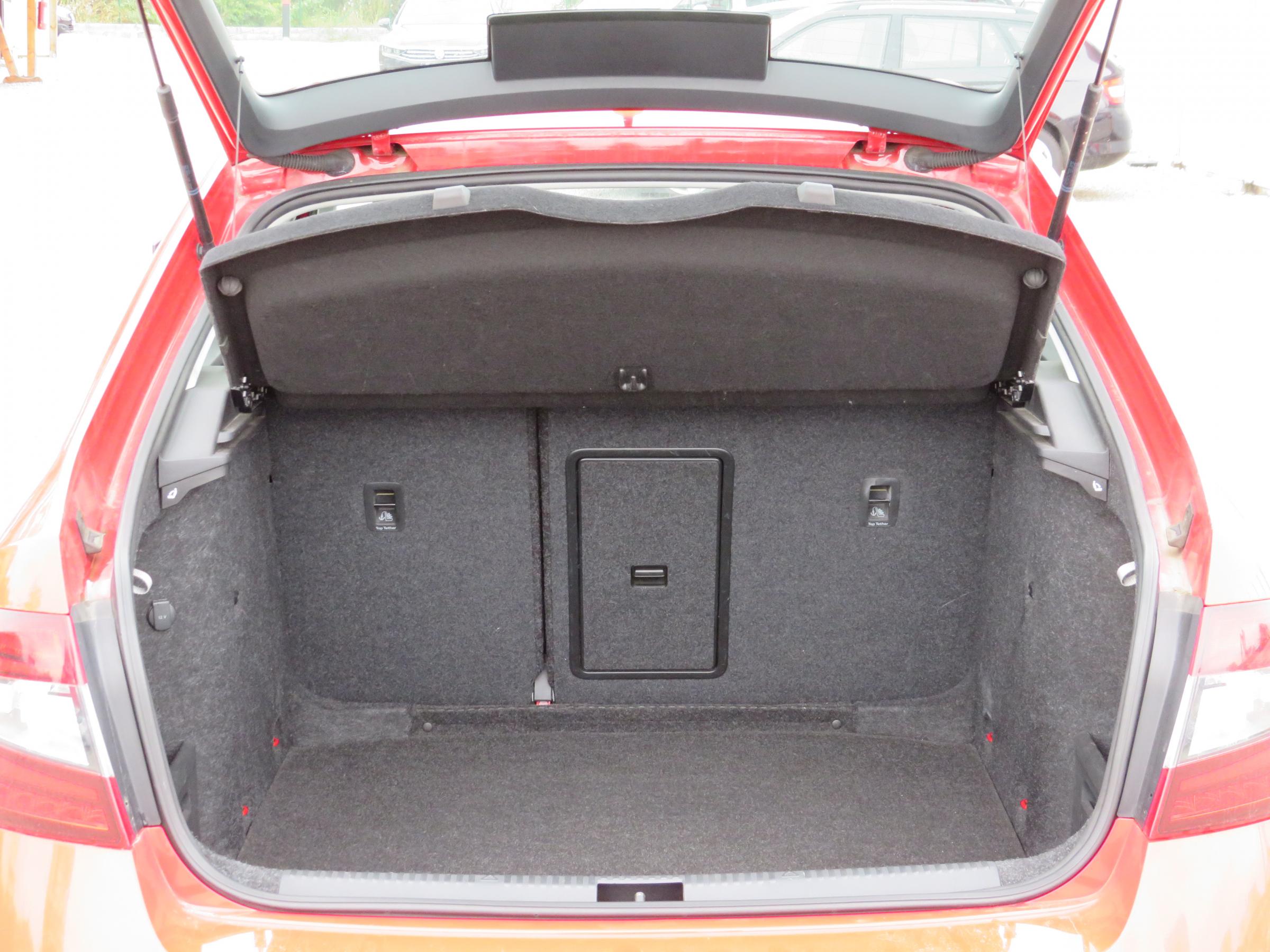 Škoda Octavia III, 2018 - pohled č. 7