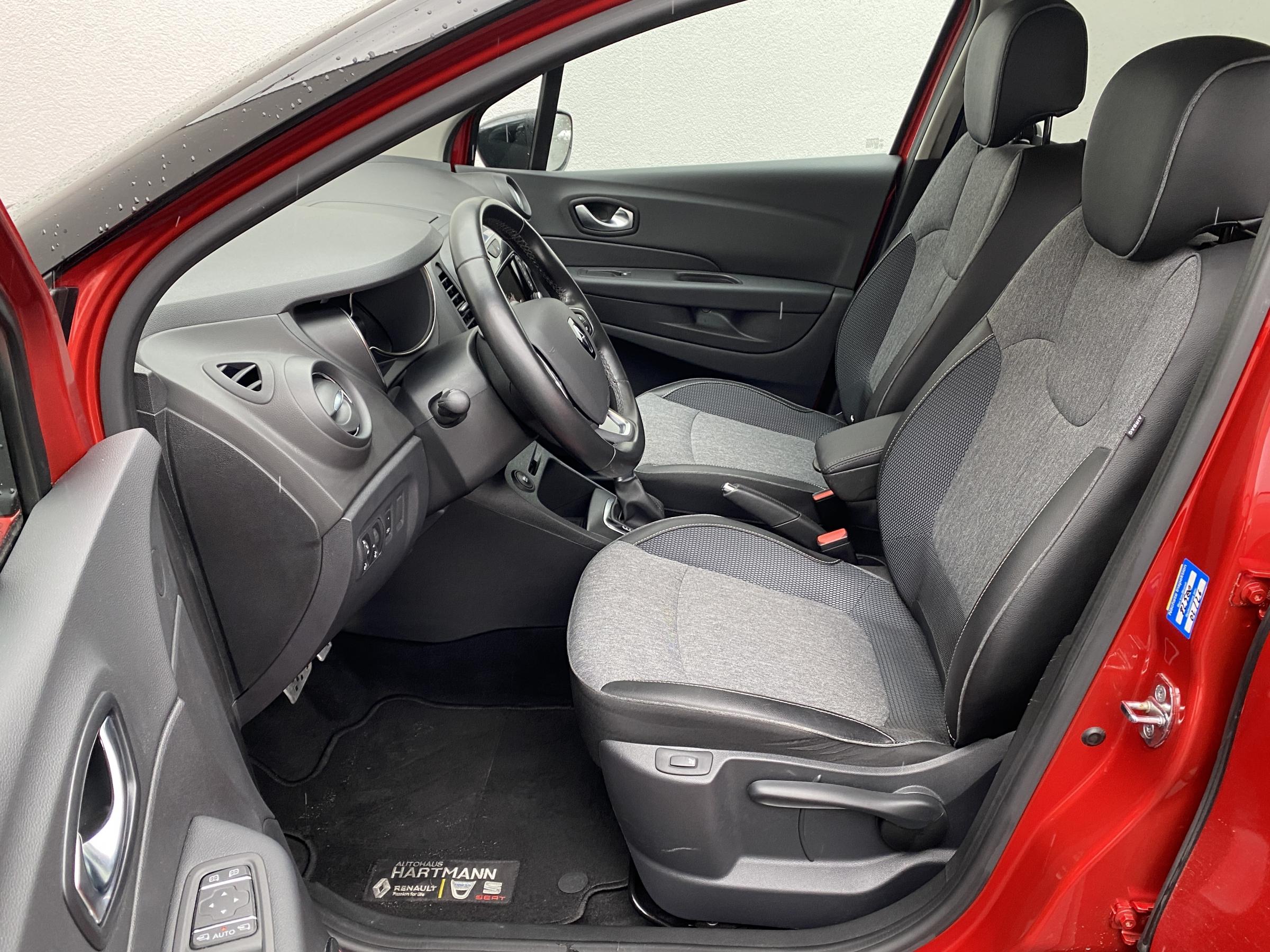 Renault Captur, 2018 - pohled č. 9