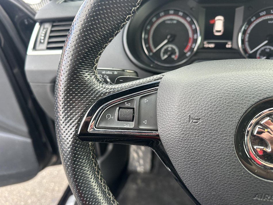 Škoda Octavia III 2.0 TDI RS