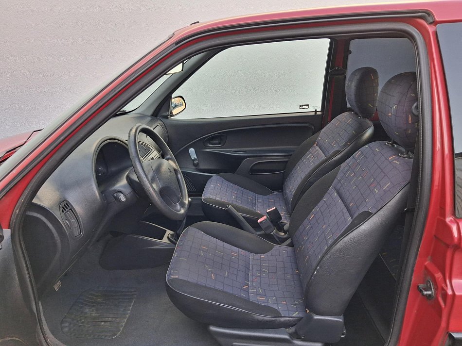 Citroën Saxo 1.0 i 