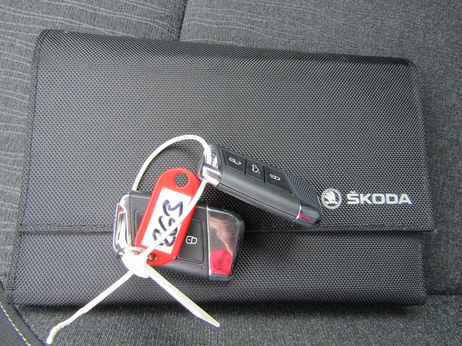 Škoda Karoq 2.0 TDi  4x4