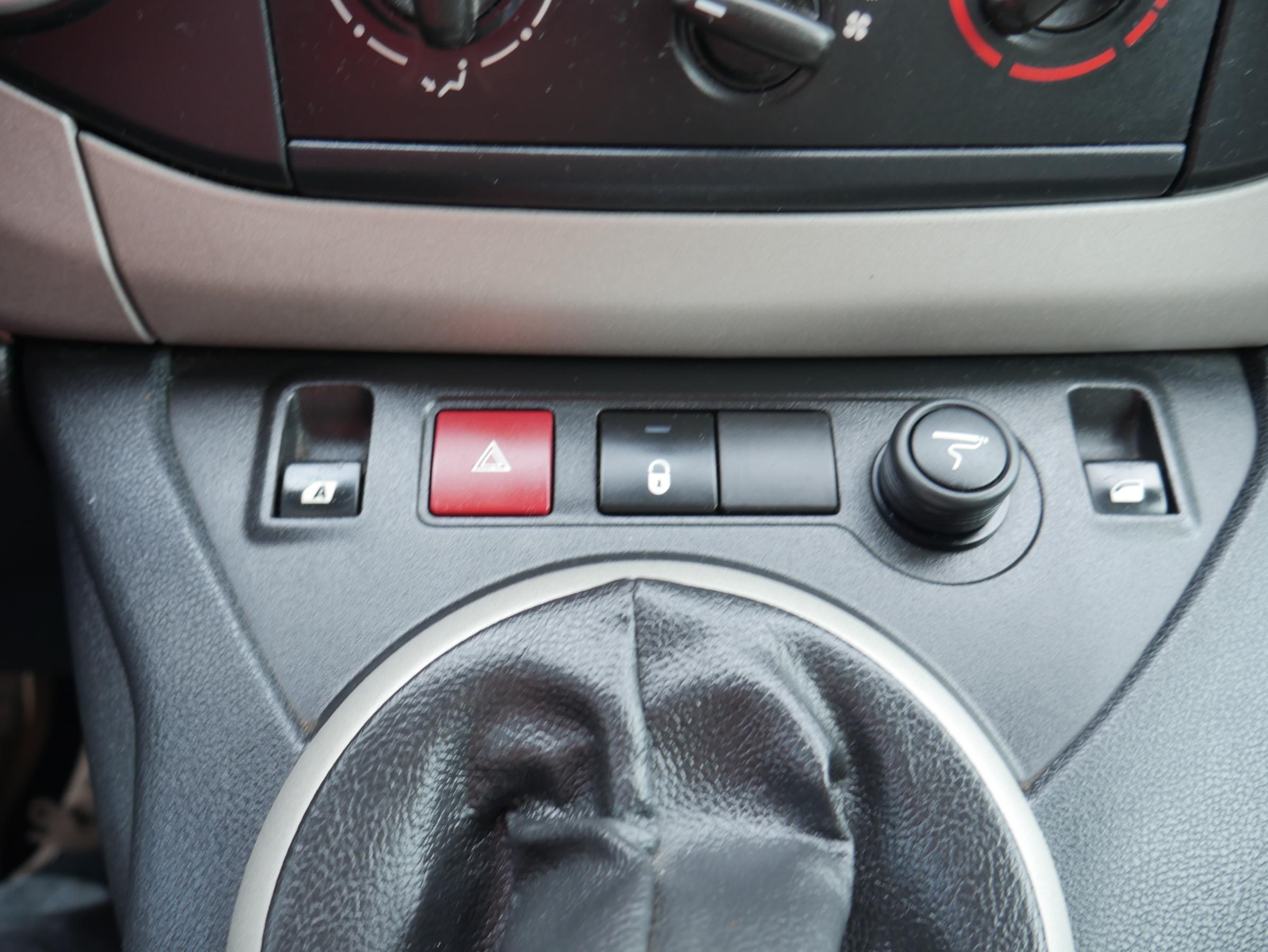 Citroën Berlingo, 2013 - pohled č. 16
