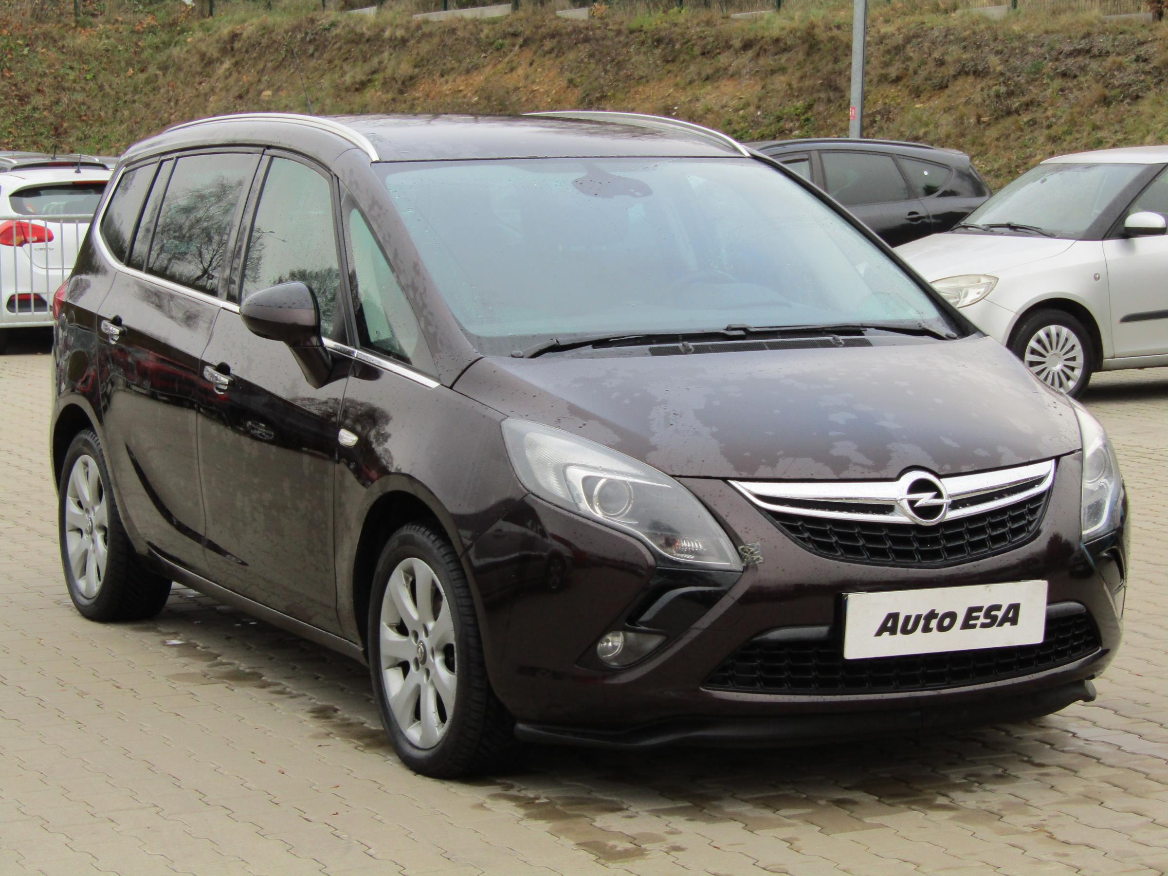 Opel Zafira, 2012