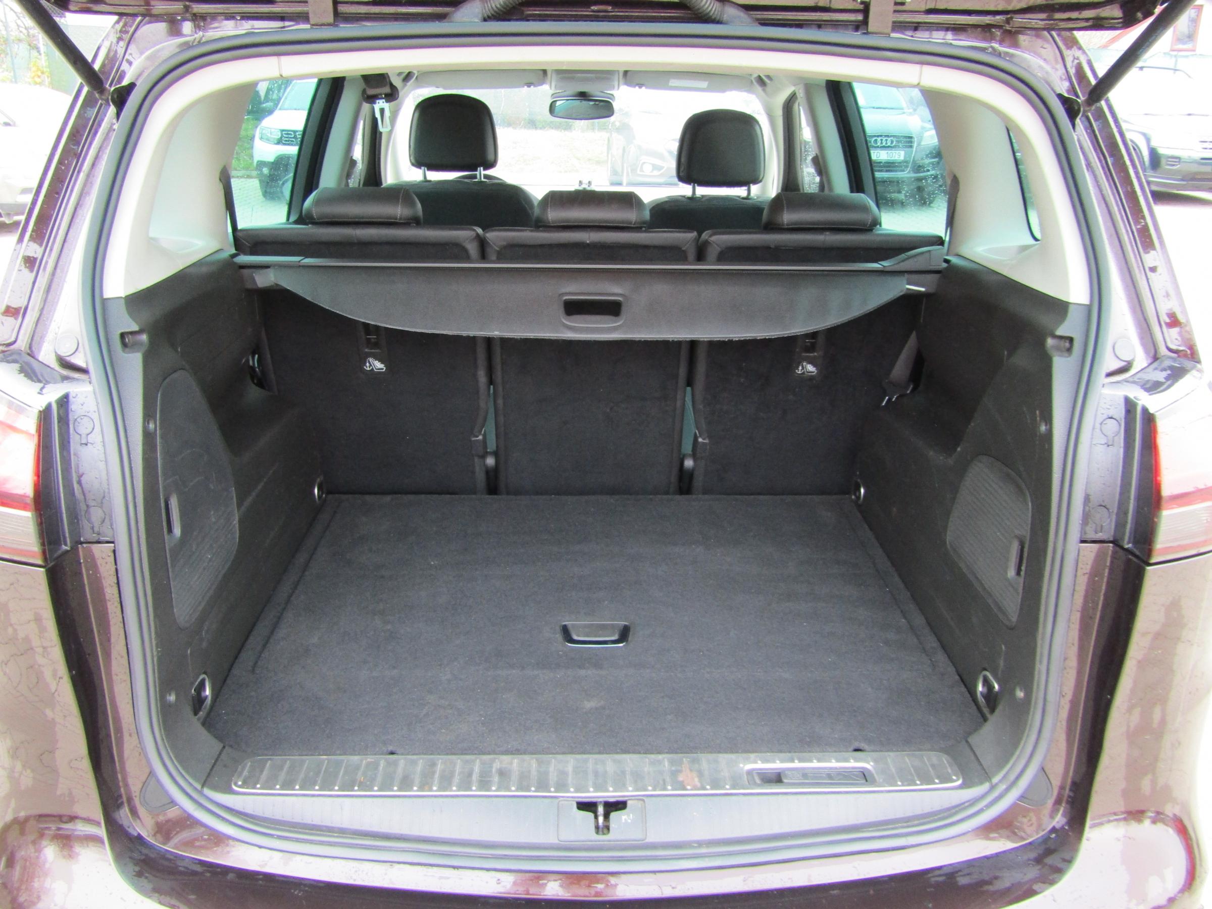 Opel Zafira, 2012 - pohled č. 7