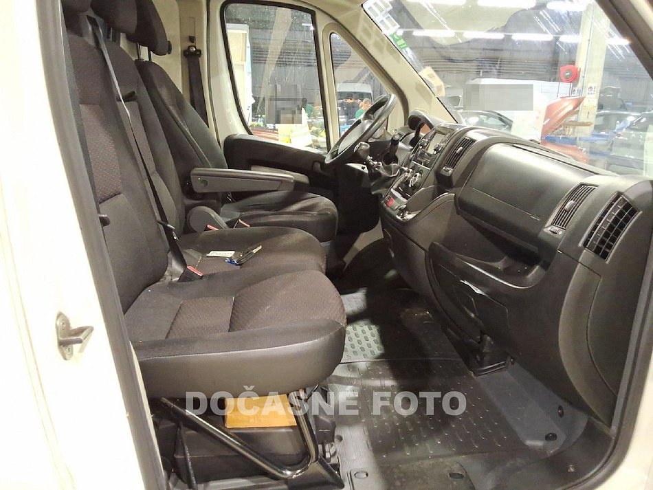 Peugeot Boxer 2.2HDi  L2H1