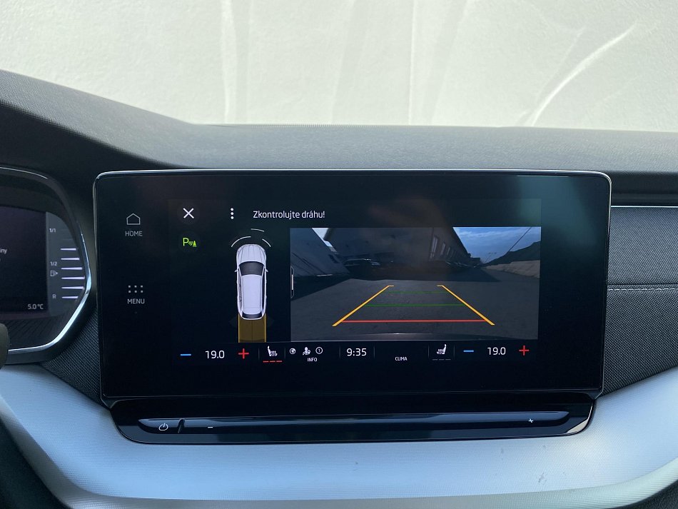 Škoda Octavia IV 2.0 TDi Style