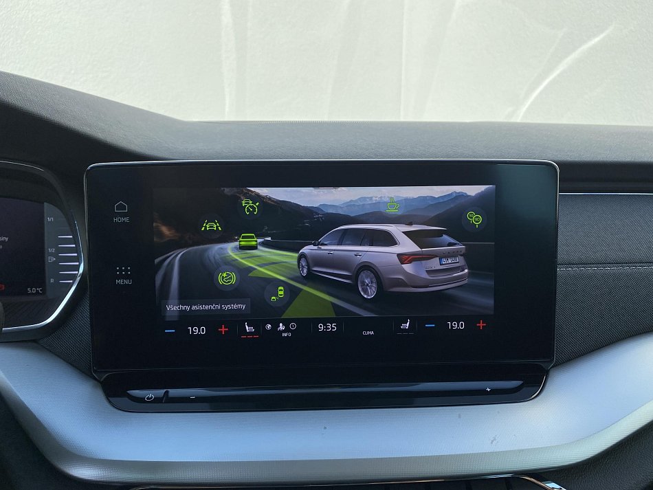 Škoda Octavia IV 2.0 TDi Style