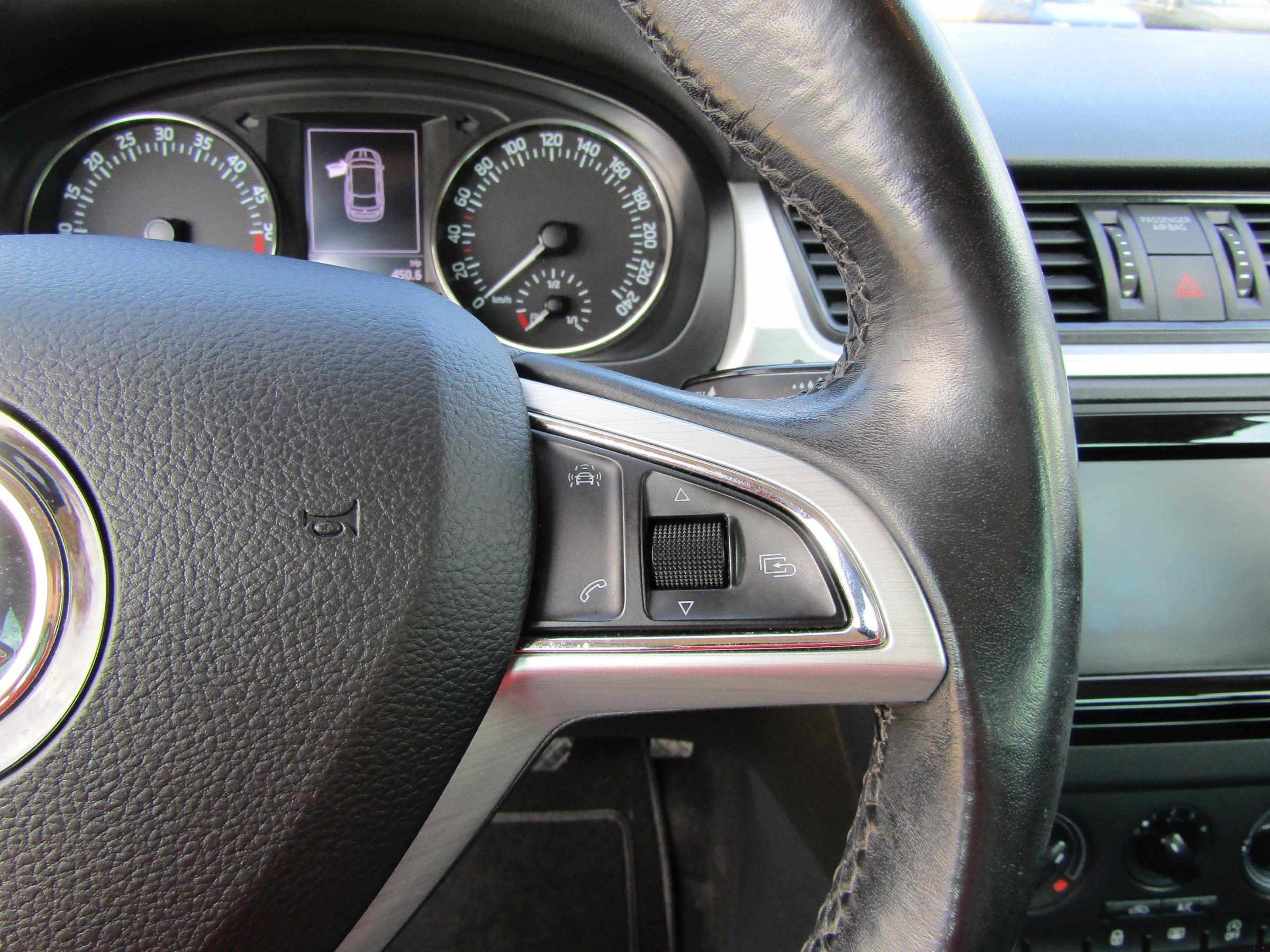 Škoda Rapid, 2015 - pohled č. 16