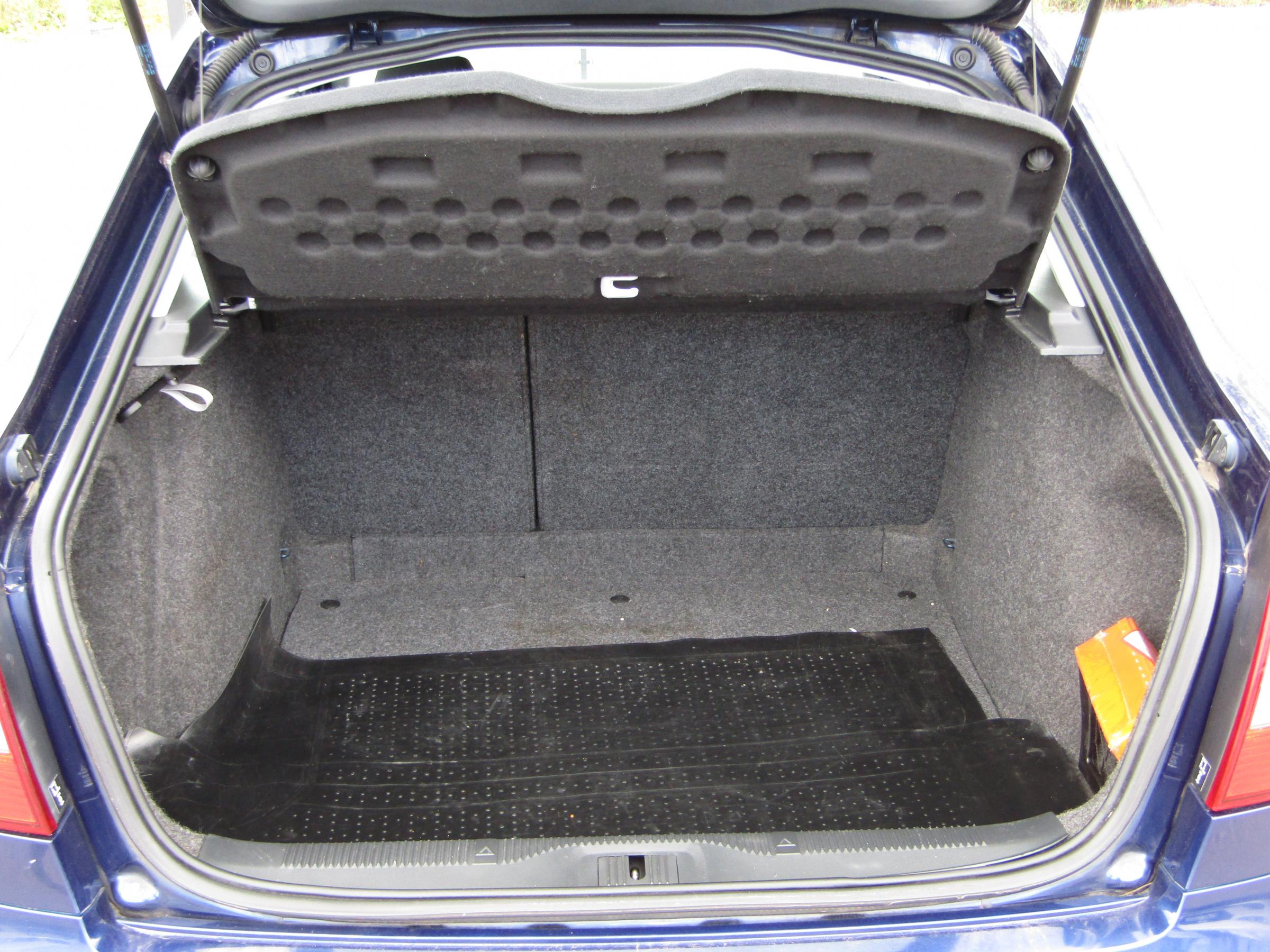 Škoda Octavia II, 2009 - pohled č. 7