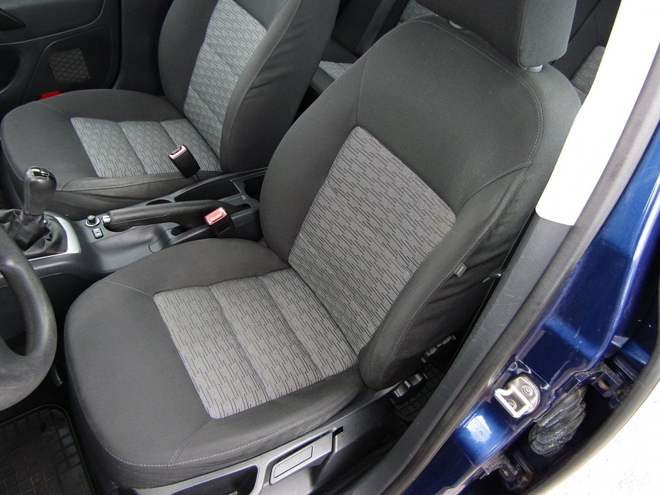 Škoda Octavia II 2.0TDi Ambiente