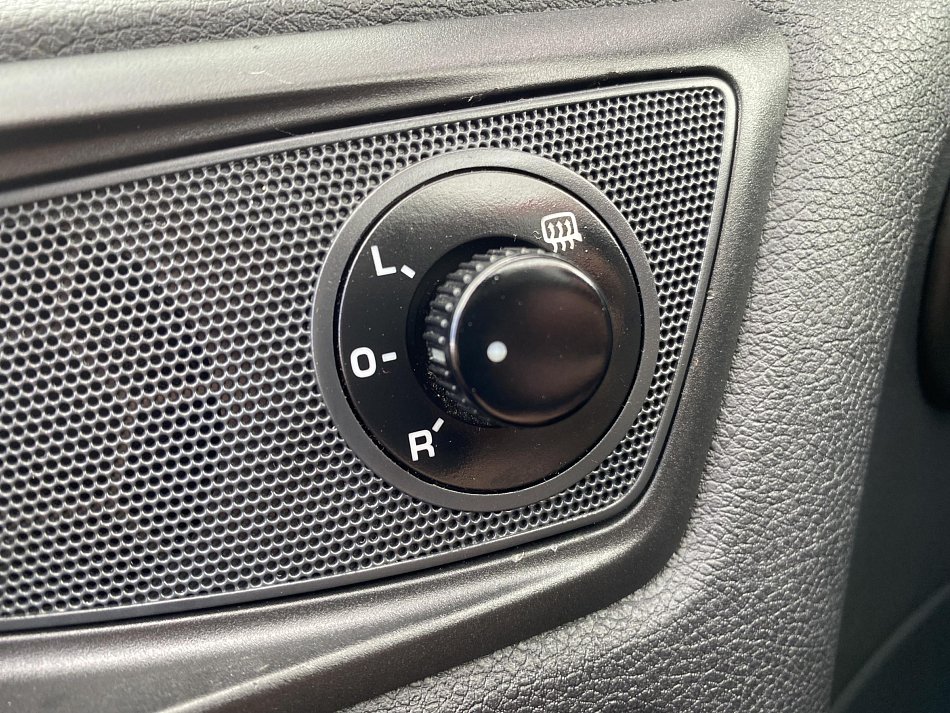 Škoda Octavia II 2.0TDi Ambiente