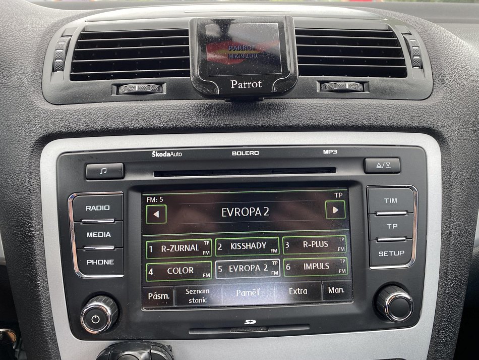 Škoda Octavia II 2.0TDi Ambiente