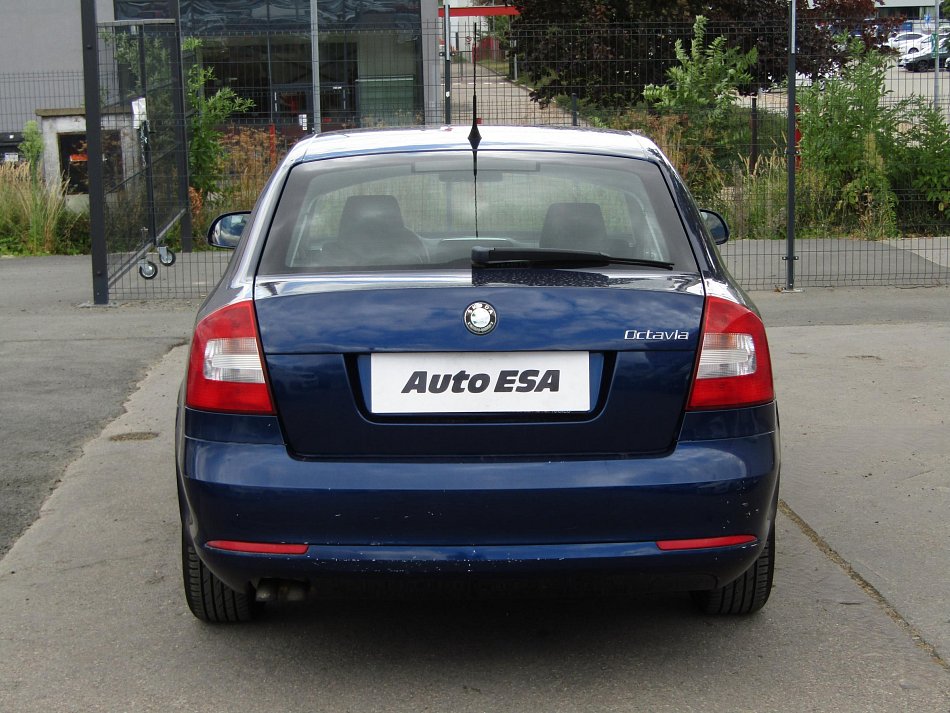 Škoda Octavia II 2.0TDi Ambiente