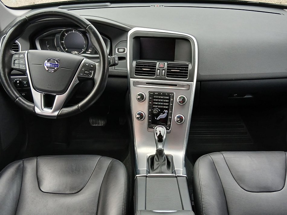 Volvo XC60 2.4 D4 Summum AWD