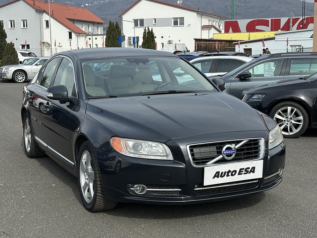 Volvo S80 2.4 