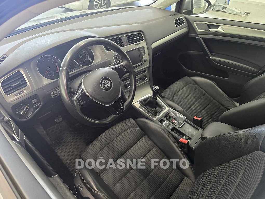Volkswagen Golf 1.4tsi 