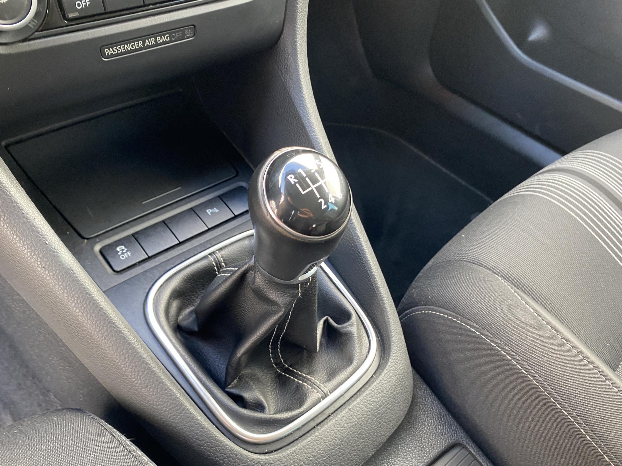 Volkswagen Golf, 2013 - pohled č. 16