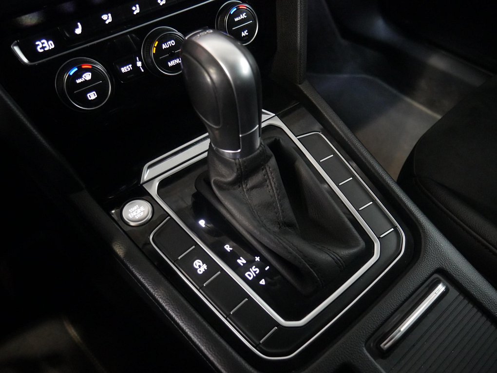 Volkswagen Arteon 2.0 TDi 