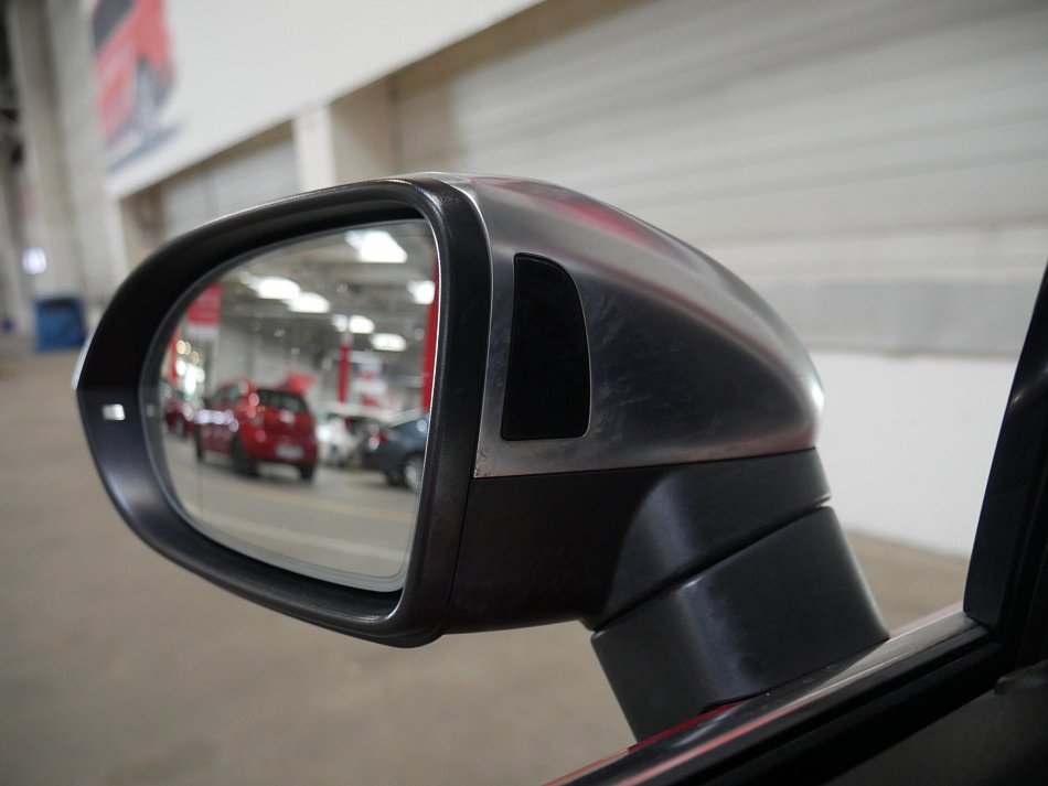 Volkswagen Arteon 2.0 TDi 