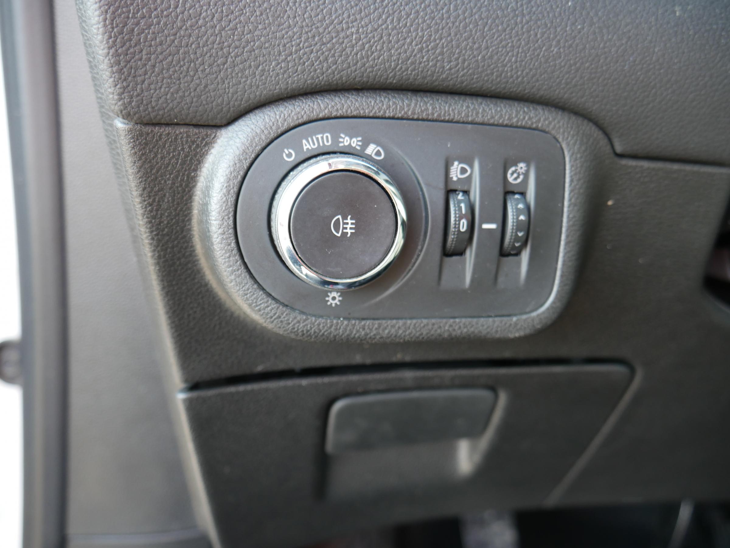 Opel Zafira, 2014 - pohled č. 13