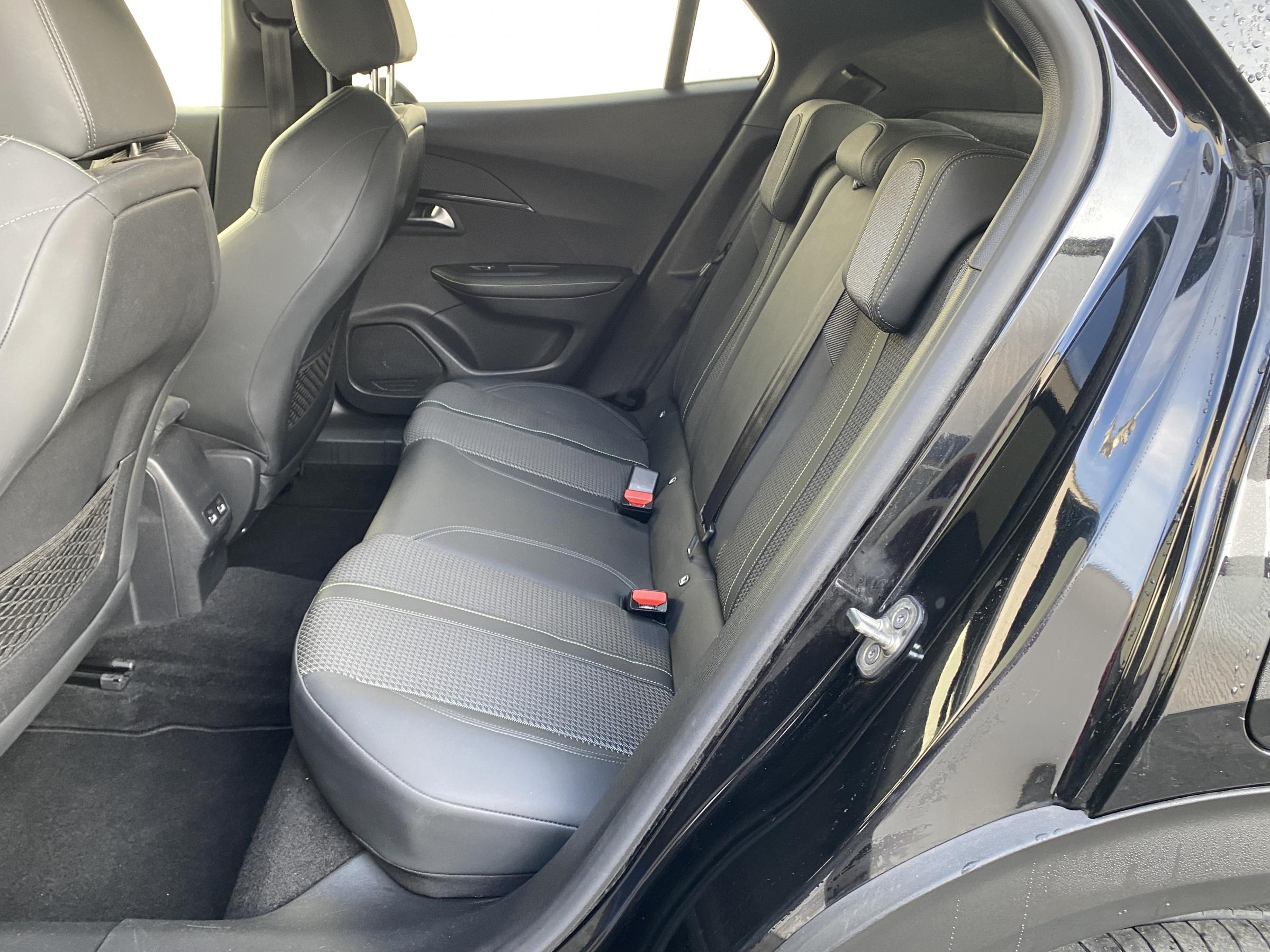 Peugeot 2008, 2020 - pohled č. 10