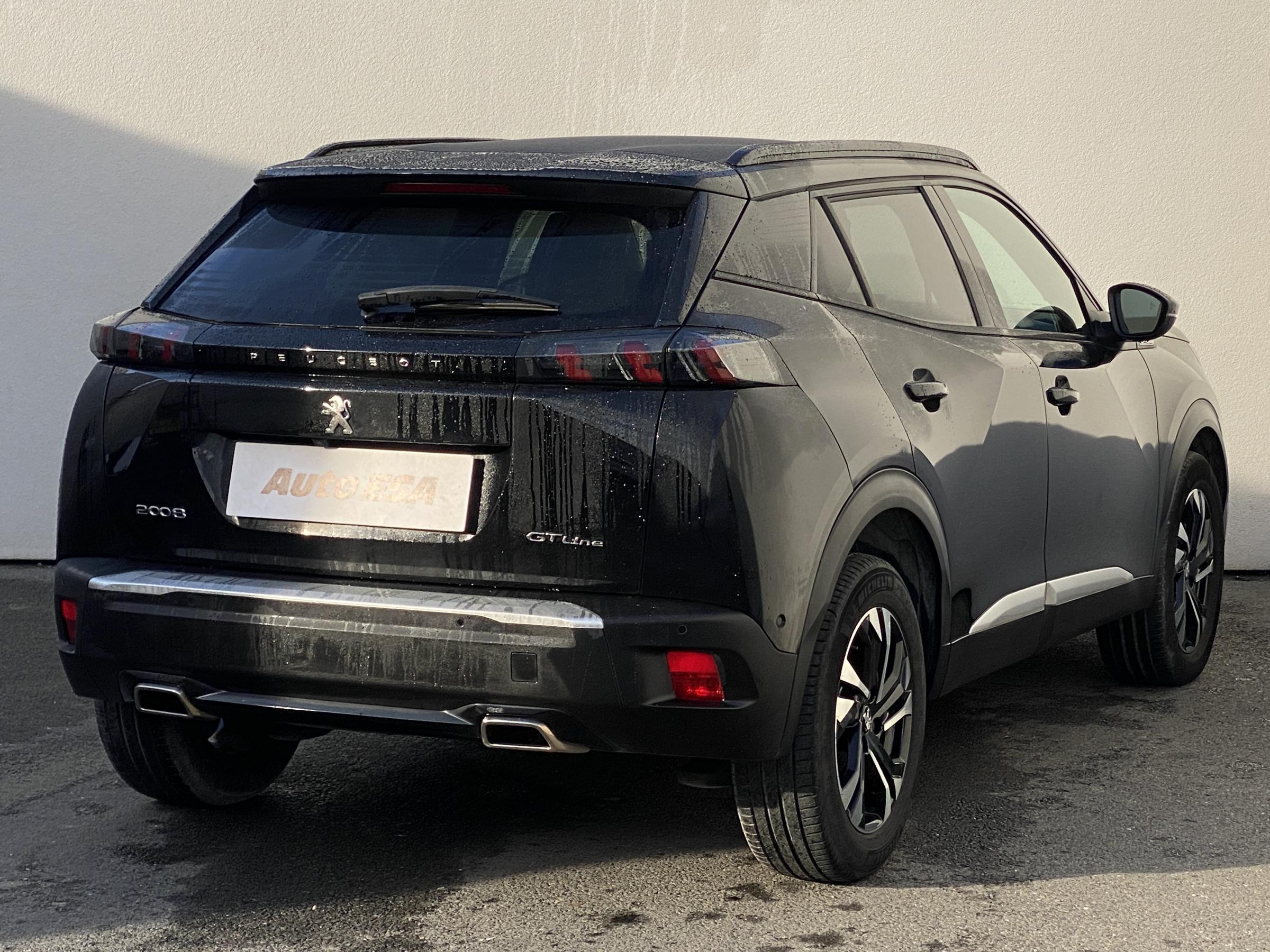 Peugeot 2008, 2020 - pohled č. 4