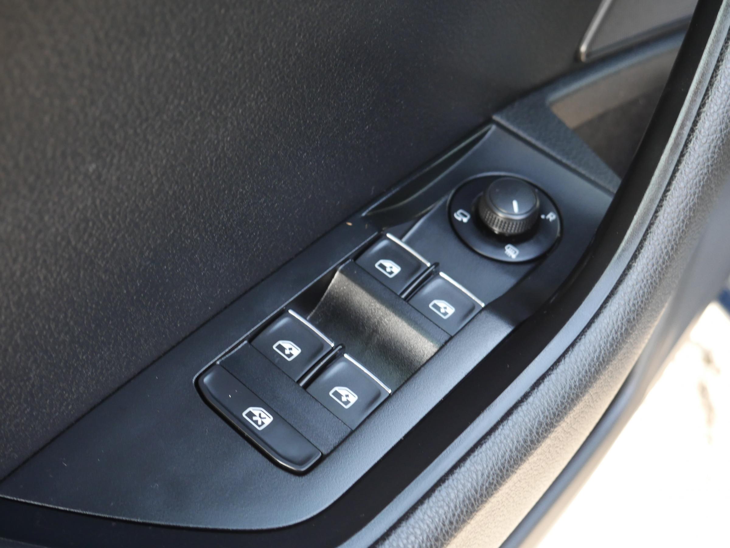 Škoda Superb III, 2016 - pohled č. 17